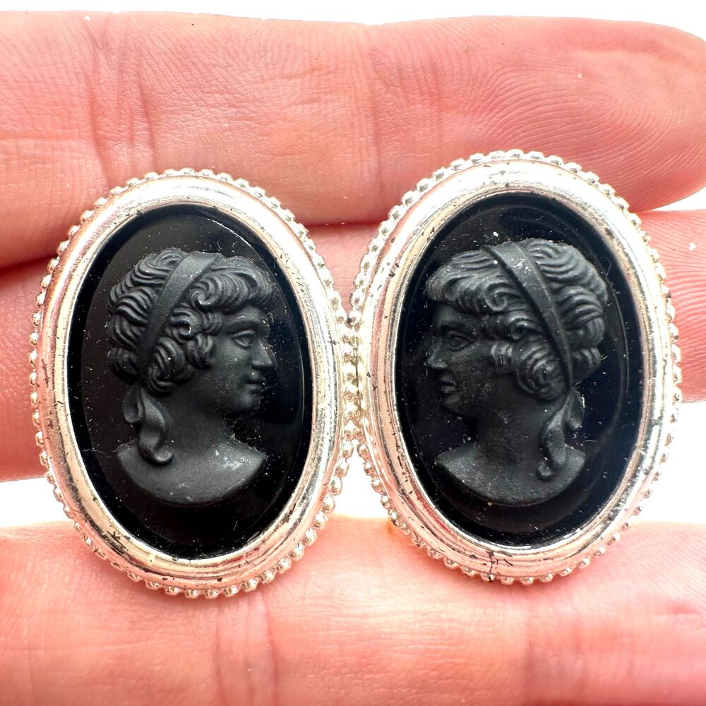 Vintage silver tone oval black glass mirrored cameos clip on earrings